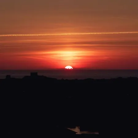 The House Of Sunset Lägenhet